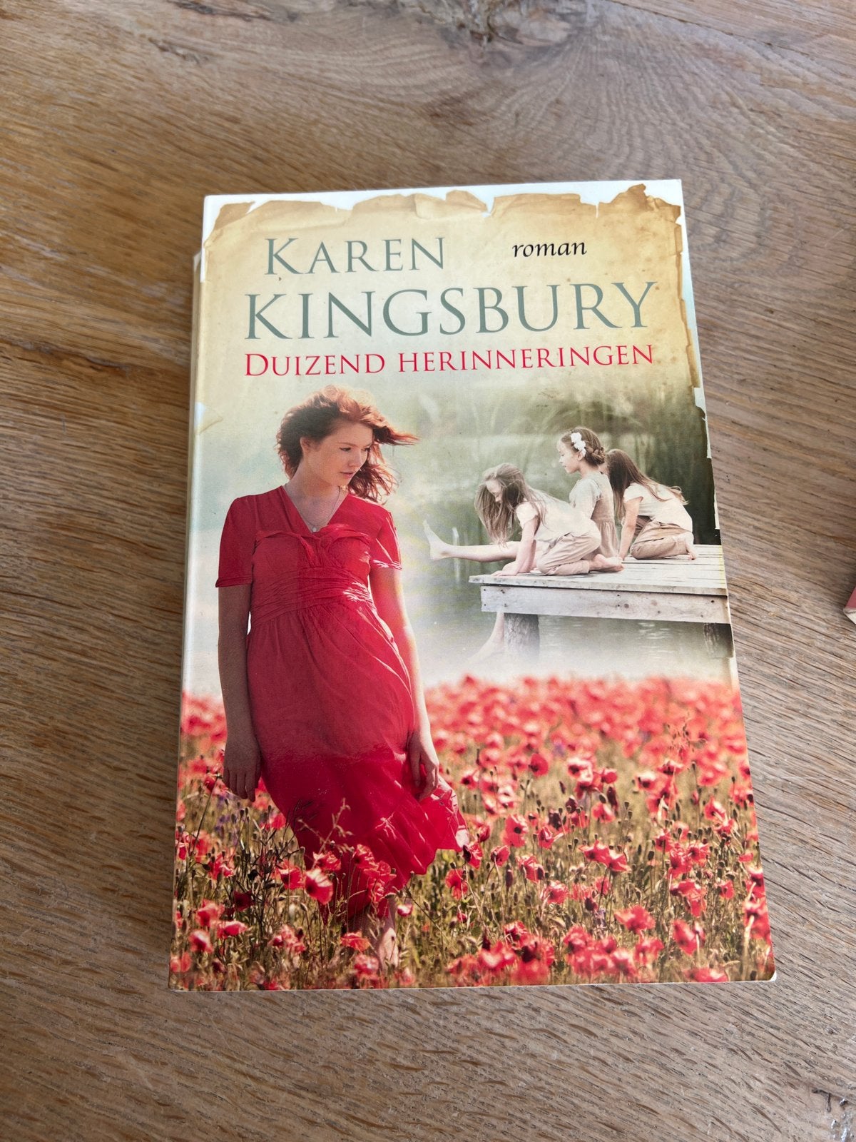 Karen Kingsbury - Duizend Herinneringen (Christelijke Roman), Ophalen of Verzenden, Gelezen, Nederland