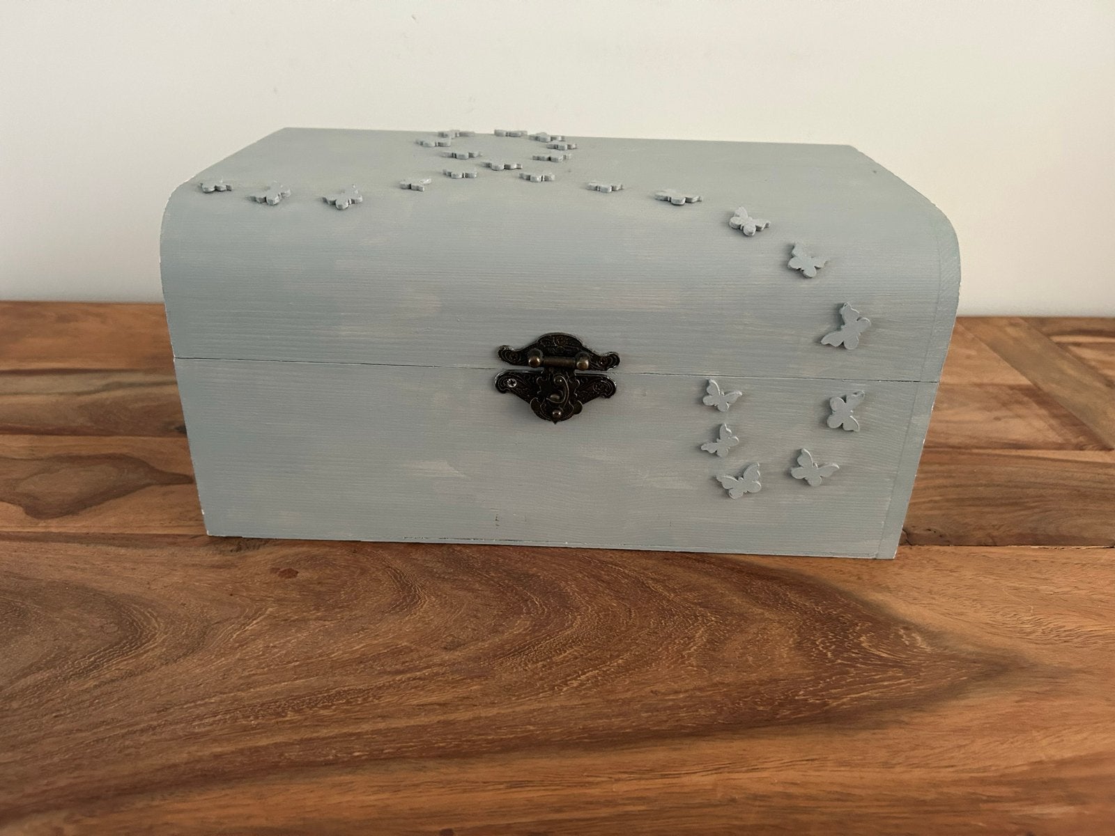Decoratieve Houten Kist met Vlinders - Lichtblauw, Ophalen of Verzenden