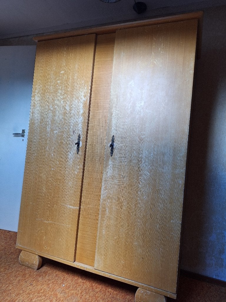 linnenkast, Ophalen