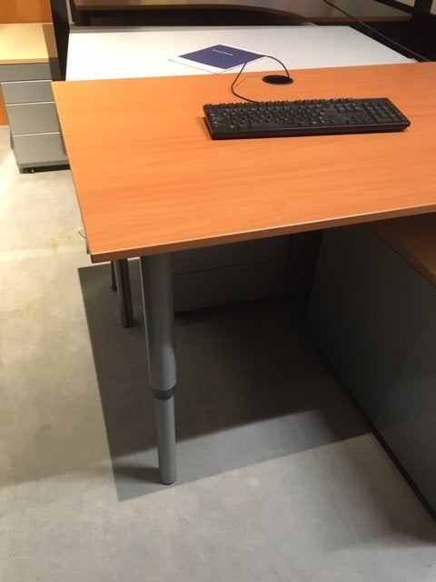 Goedkope Bureaus, Ophalen, Gebruikt, -, -