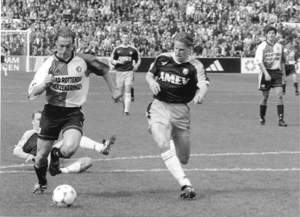 Persfoto Piet Bouts 11-04-1999 Feyenoord-FC Utrecht 4x, Verzenden, Zo goed als nieuw, Feyenoord, Poster, Plaatje of Sticker