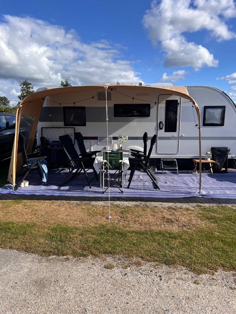 Karsten Touring 400 inclusief 2 zijwanden., Ophalen, Zo goed als nieuw, Tot en met 2