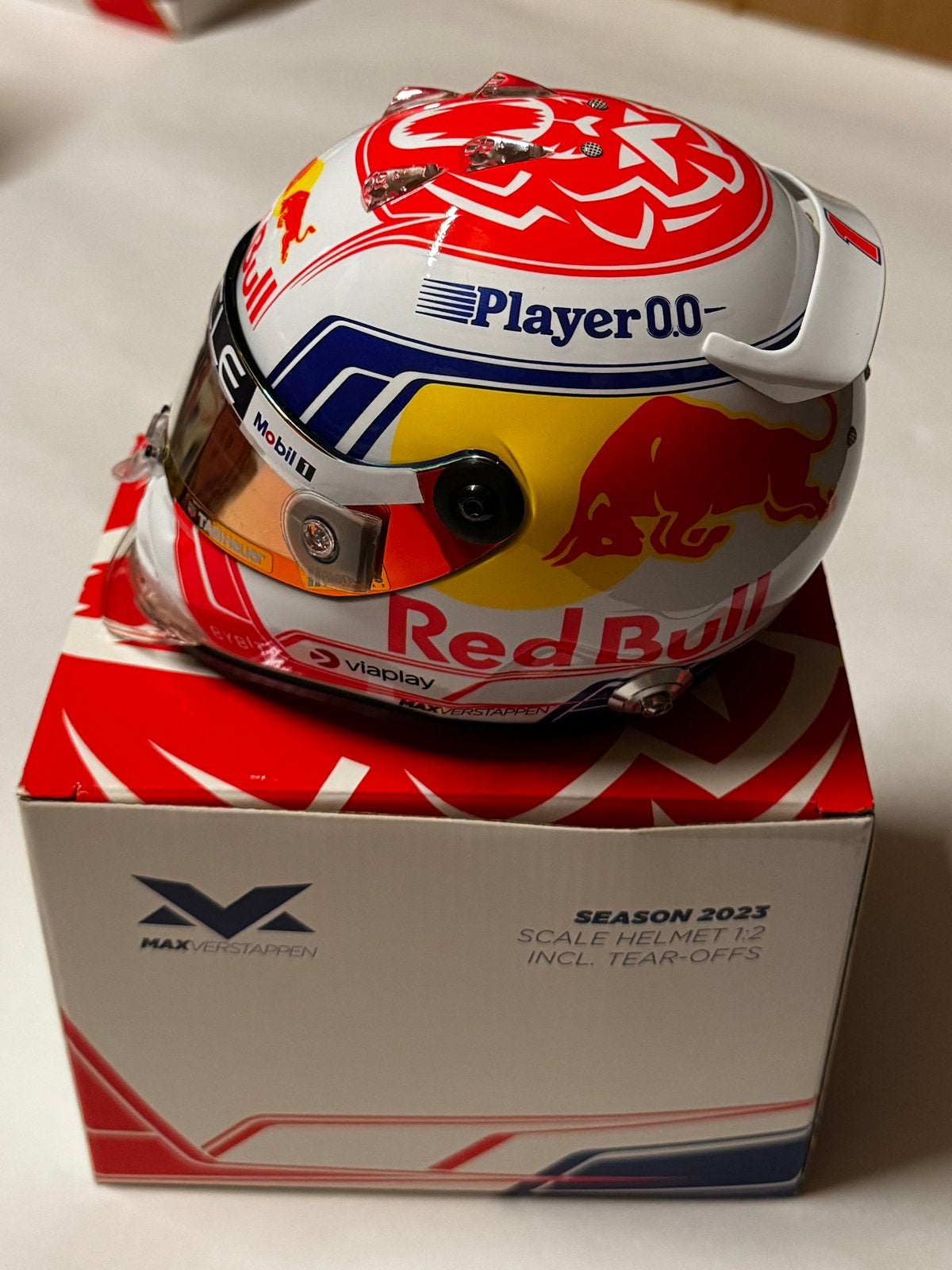 Max Verstappen nog 3x schaalhelmen & 2x schaalraceauto’s., Ophalen of Verzenden, Zo goed als nieuw, Formule 1