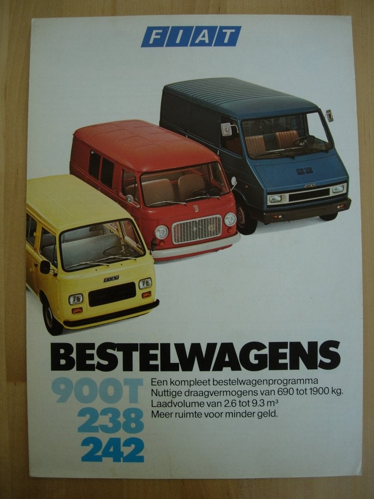 Fiat 900T / 238 / 242 ca 1980 Brochure, Ophalen of Verzenden, Zo goed als nieuw, Overige merken, Fiat
