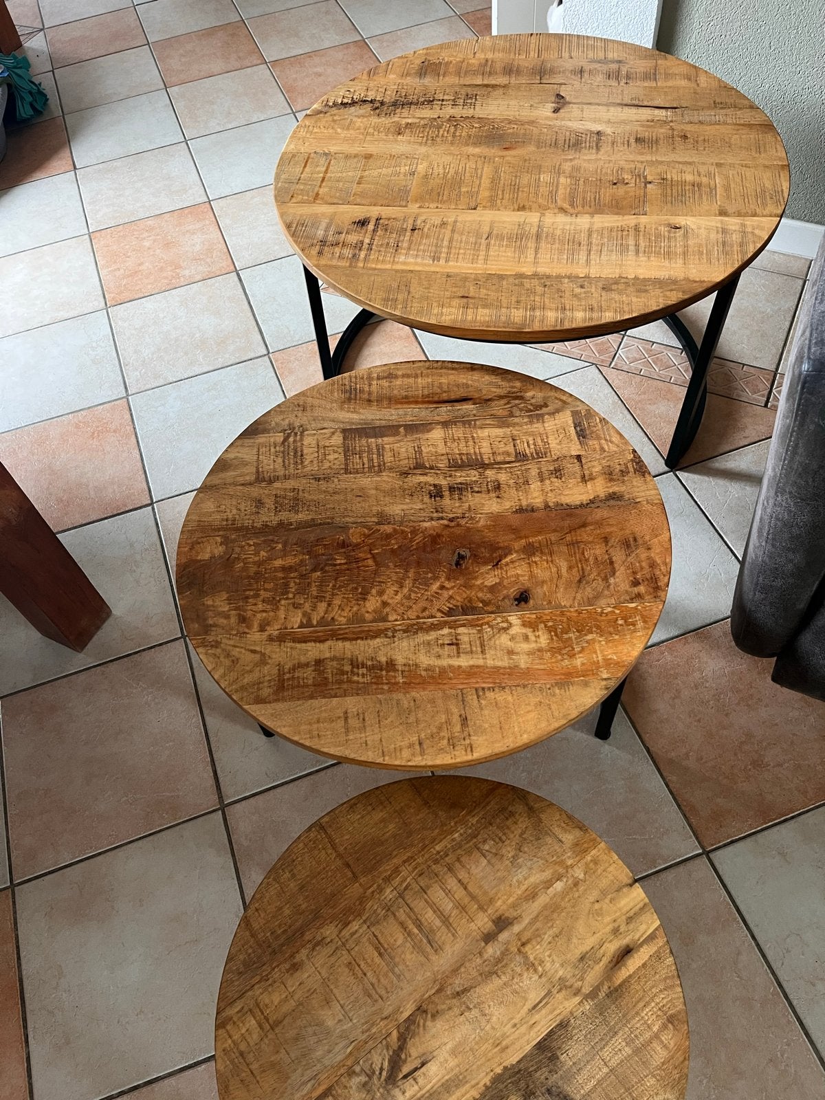 Set van 3 ronde salontafels van mangohout en metaal, Ophalen, 50 – 75, Rond, 50 tot 100 cm