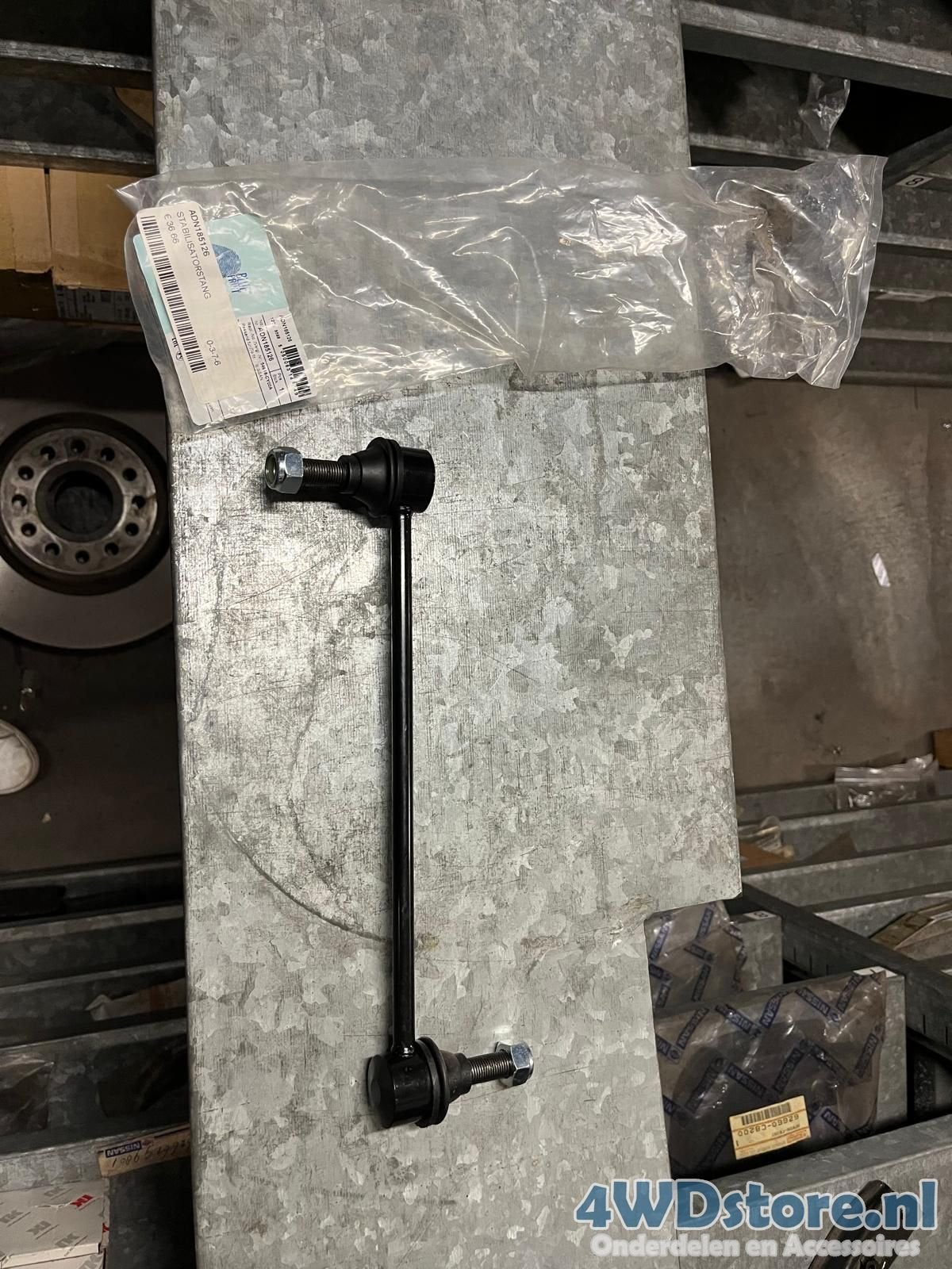 Qashqai (J11) Leaf (||) Stabilisatorstang  ADN185126