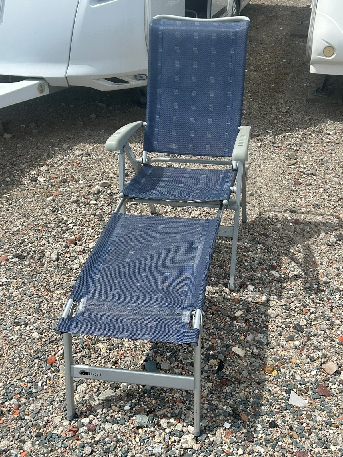 4 st dukdalf alluminium camping stoelen met 2 voetenbankjes, Ophalen, Gebruikt, Campingstoel