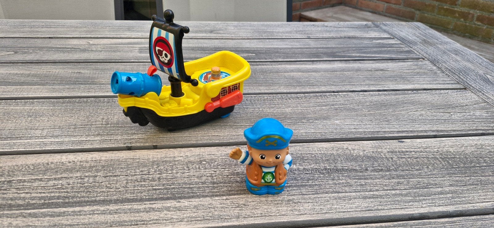 Fisher-Price Little People Piratenschip met Piraat, Ophalen, Gebruikt, Jongen of Meisje