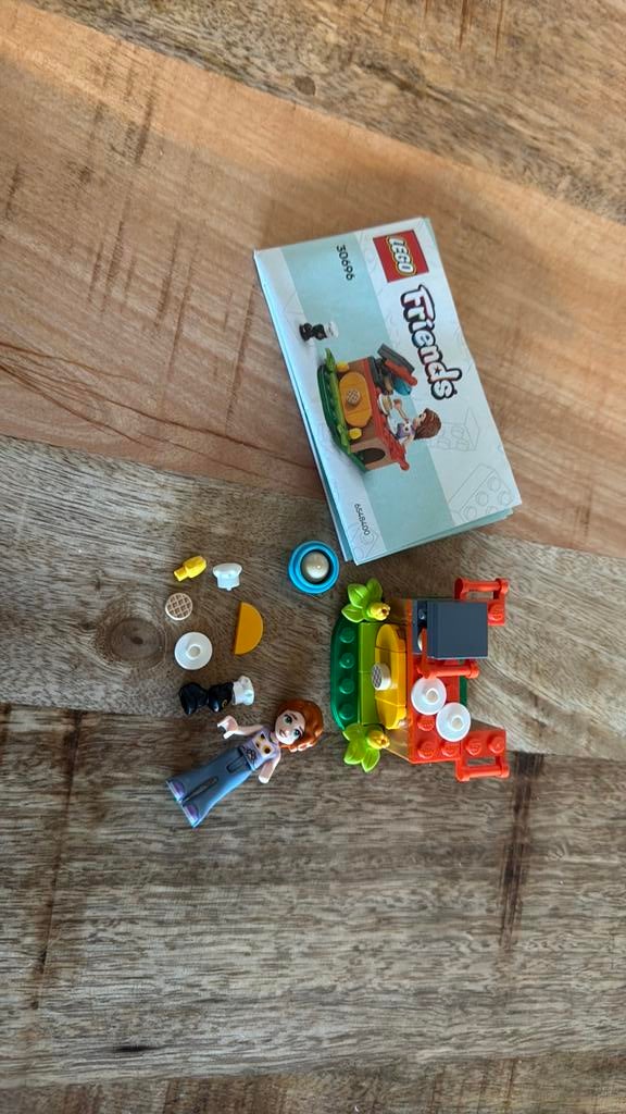 Lego friends setje, Kinderen en Baby's, Speelgoed | Duplo en Lego, Ophalen of Verzenden, Zo goed als nieuw
