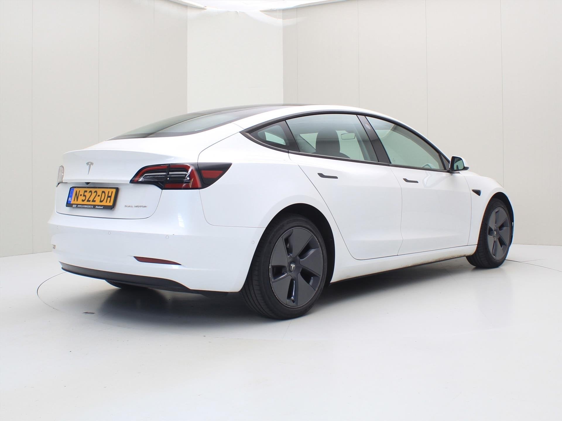 Tesla Model 3 Long-Range AWD 351pk 75 kWh 91% SoH FACELIFT [, Automaat, Gebruikt, Zwart, Wit
