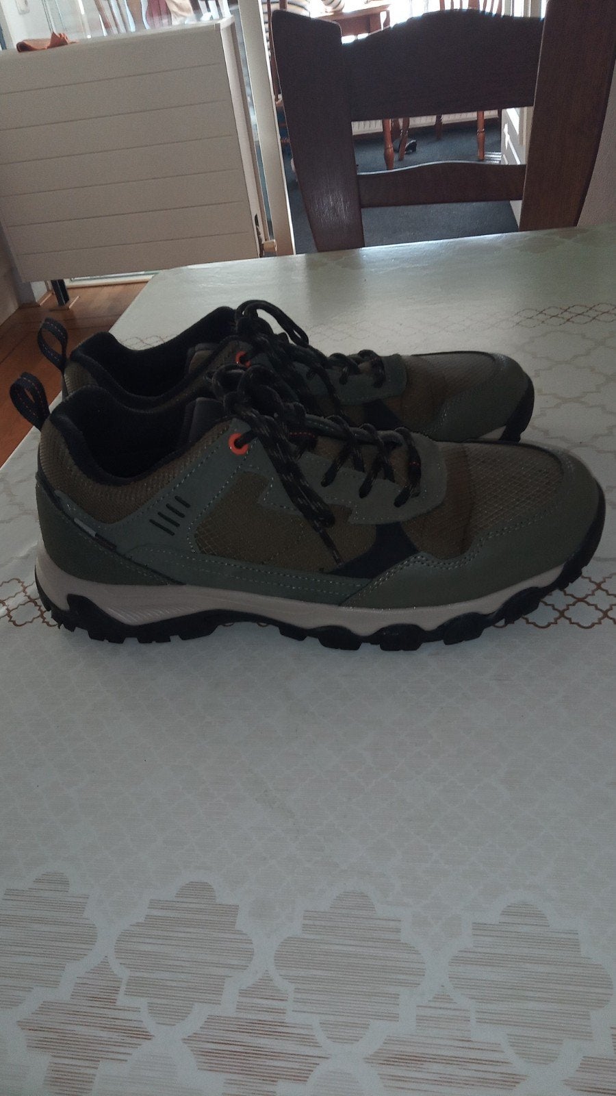 Z.g.a.n. Wandelschoenen, Ophalen of Verzenden, Zo goed als nieuw, Schoenen