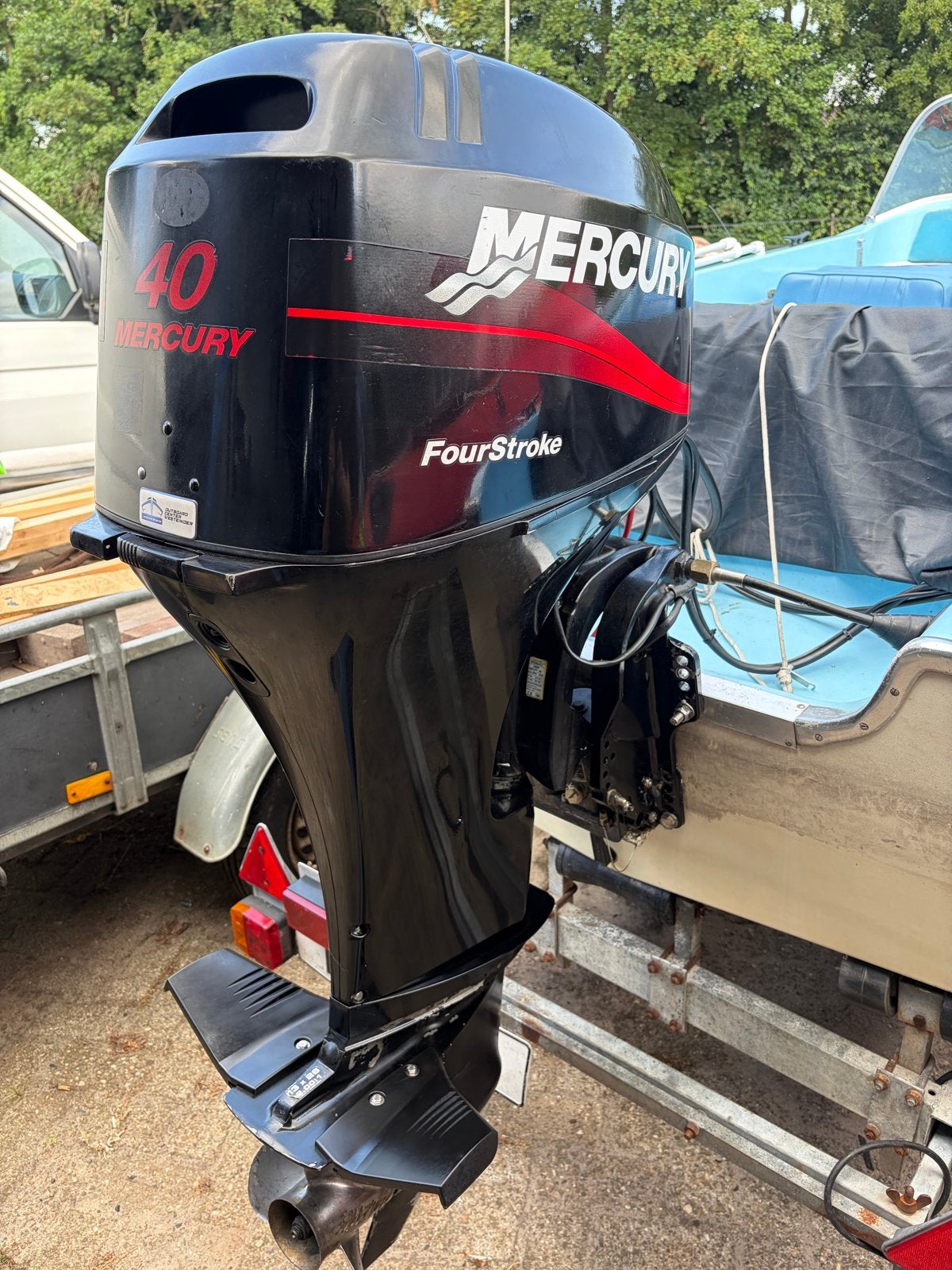 Mercury 40 PK FourStroke buitenboordmotor met afstandsbedien, Watersport en Boten, Ophalen, Gebruikt, Viertaktmotor, 30 pk of meer