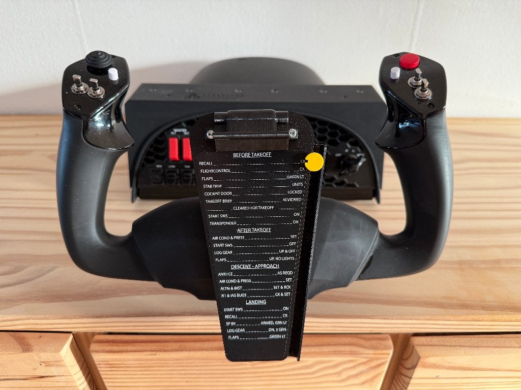 Honeycomb Alpha Yoke + DaniSim 737 Checkboard in Nieuwstaat, Computers en Software, Ophalen, Zo goed als nieuw, Honeycomb Aeronautical