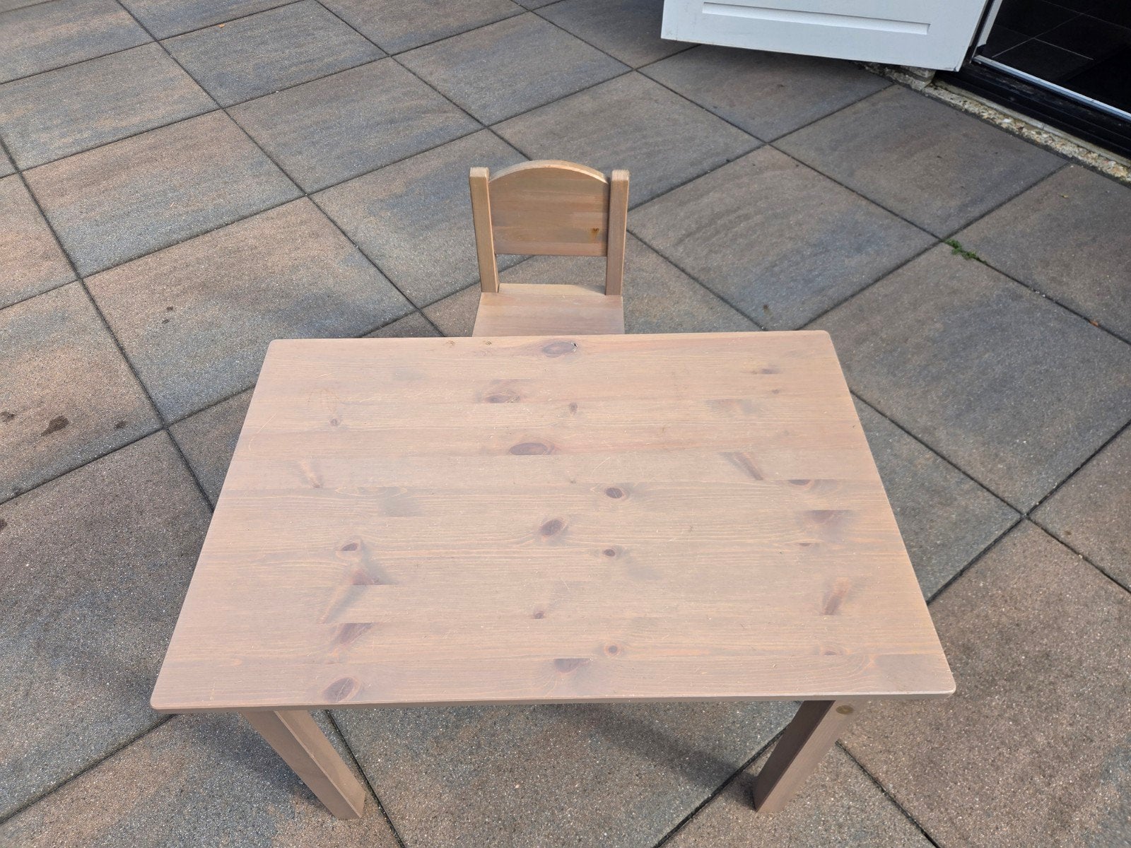 Houten kinderbureau met stoel, Kinderen en Baby's, Ophalen, Gebruikt, Tafel(s) en Stoel(en)