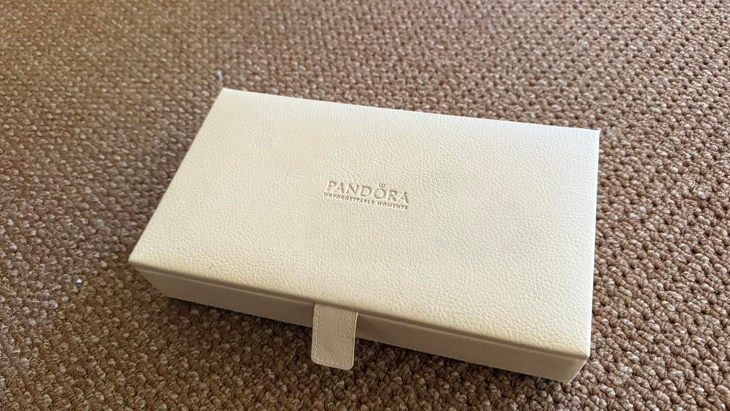 Pandora sieraden doosje beige spiegel jewerly box, Ophalen of Verzenden, Zo goed als nieuw, Beige