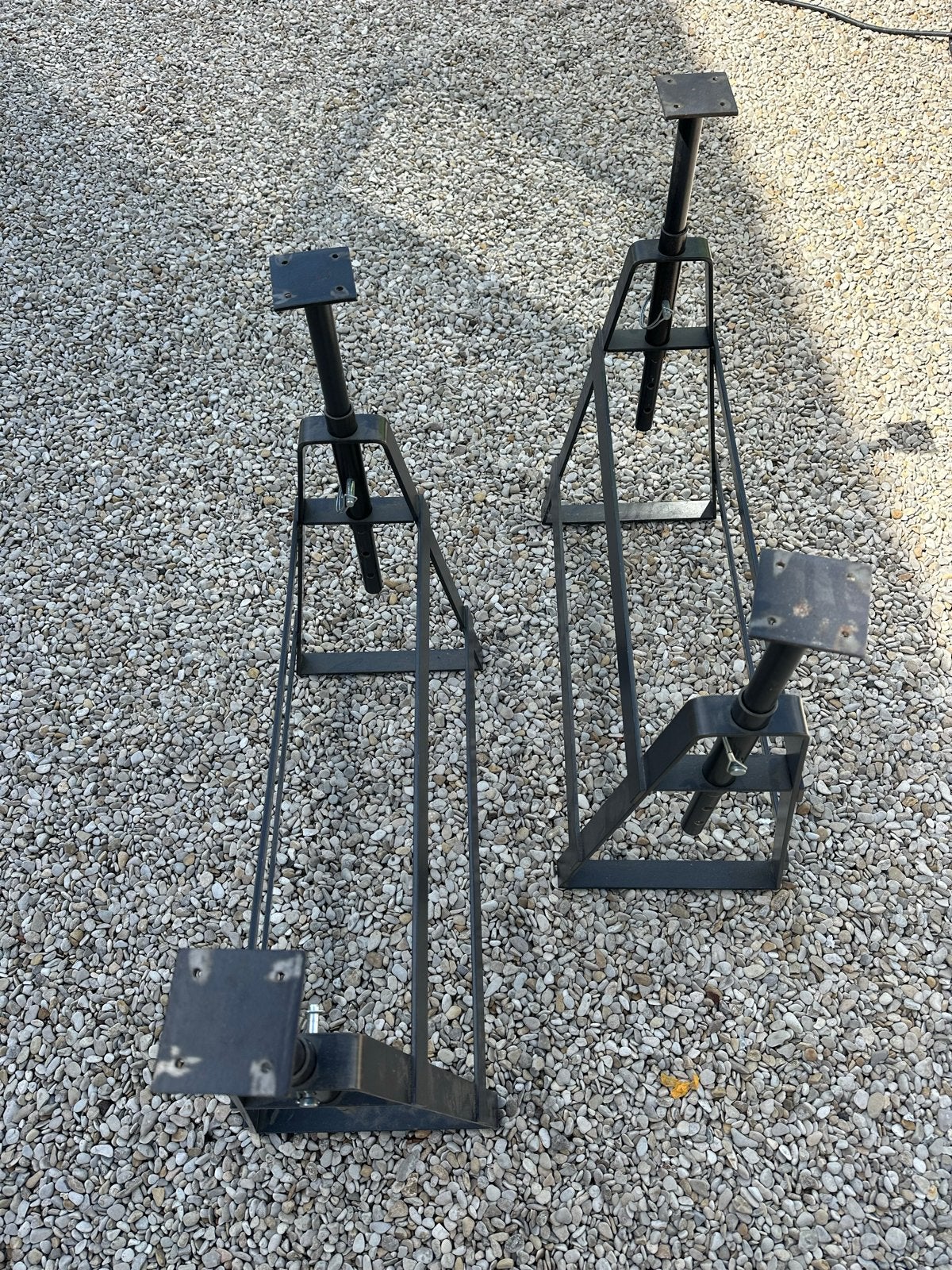 Schraag, set van twee, zwart gepoedercoat, verstelbaar, Ophalen, Tafelpoot, Nieuw, Minder dan 50 cm