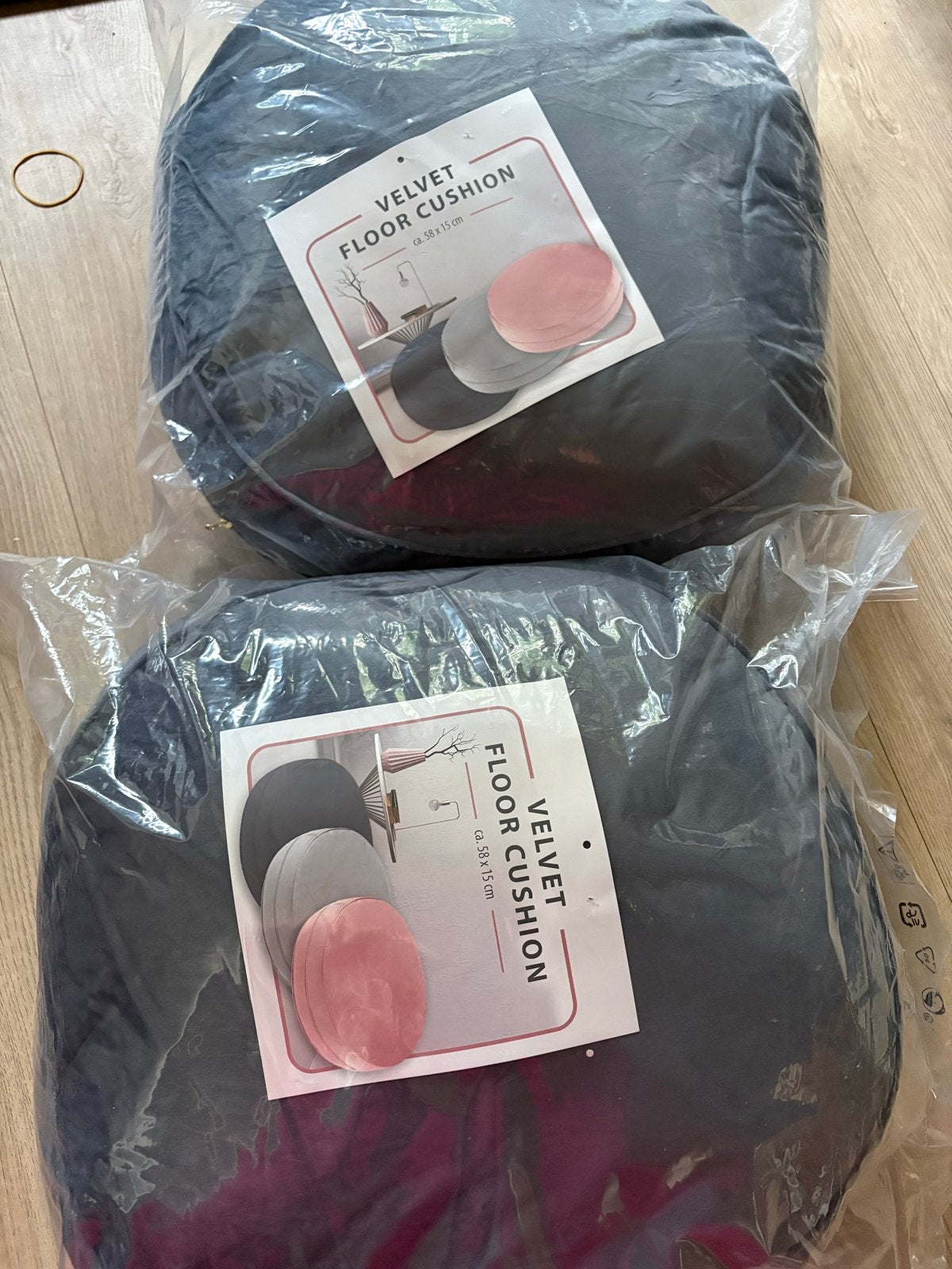 2x Nieuwe Velvet Floor Cushions - Rond, Grijs, Ophalen, Overige merken, Rond, Nieuw
