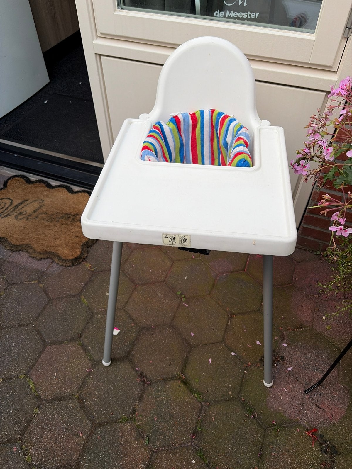 IKEA Antilop kinderstoel met eetblad en kussen, Kinderen en Baby's, Kinderstoelen, Ophalen, Gebruikt, Overige typen, Afneembaar eetblad