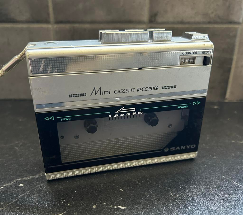 Sanyo cassette-speler M1120 - Werkt, afspeelsnelheid te snel, Ophalen, Walkman