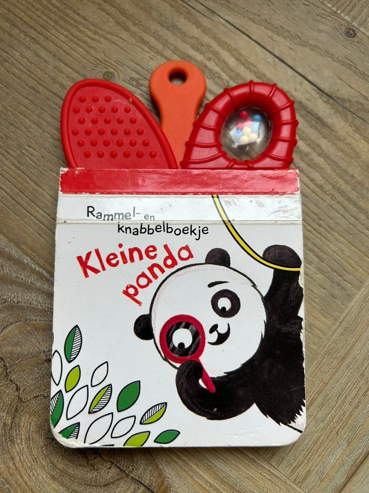 Rammelboekje Kleine Panda, Ophalen of Verzenden, Gelezen, Uitklap-, Voel- of Ontdekboek, 6 tot 12 maanden