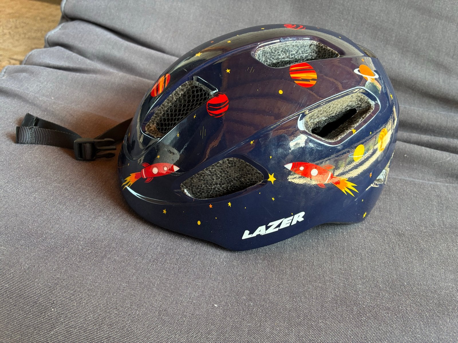Lazer Nutz kinderfietshelm - Maat S (50-56 cm), Fietsen en Brommers, Ophalen of Verzenden, Gebruikt, S, Jongen of Meisje