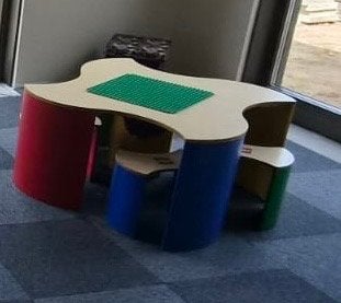 Lego speeltafel met 4 stoeltjes, Ophalen, Gebruikt, Overige typen, Lego