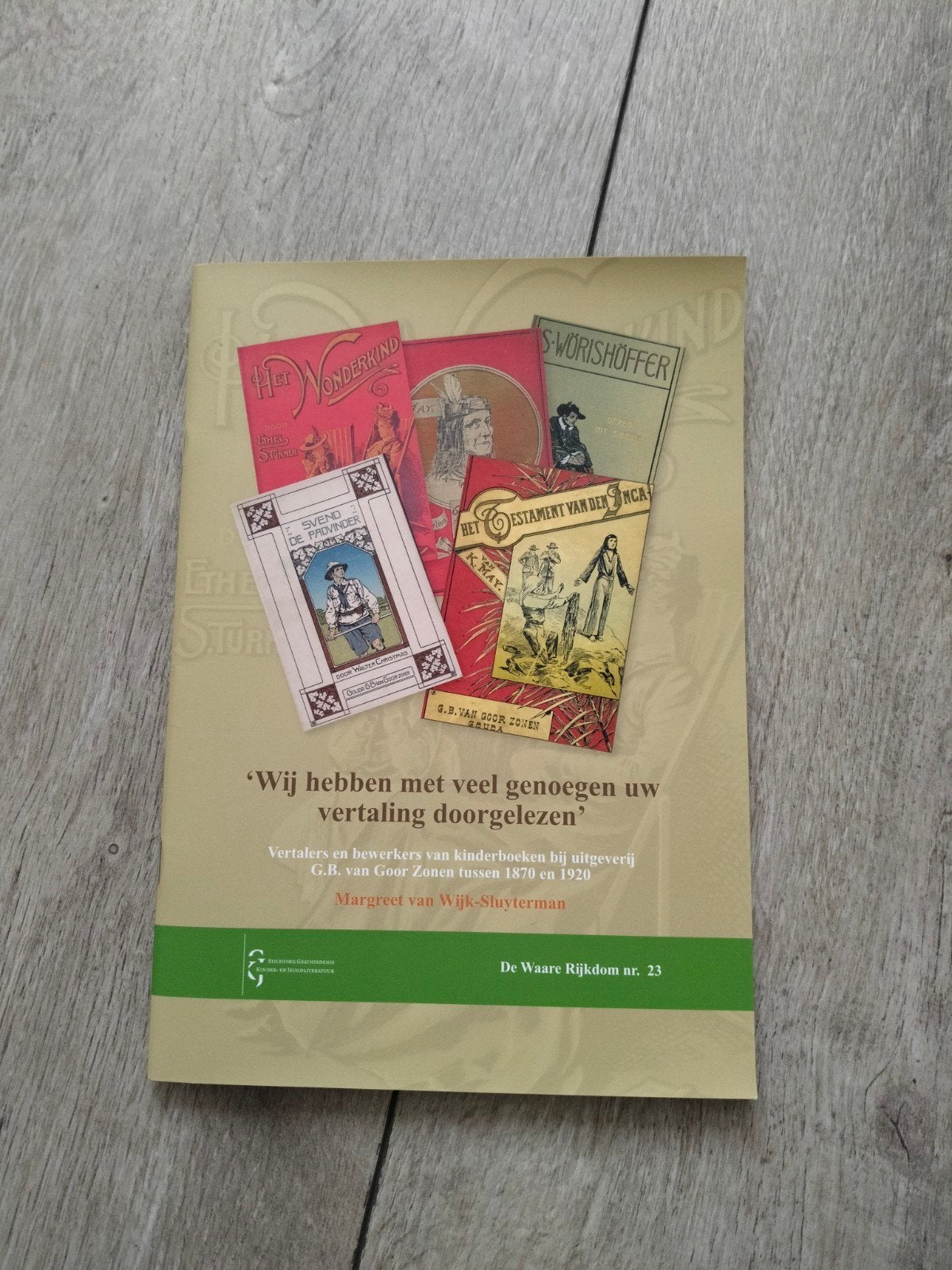 Wij hebben met veel genoegen uw vertaling doorgelezen, Verzenden, Zo goed als nieuw