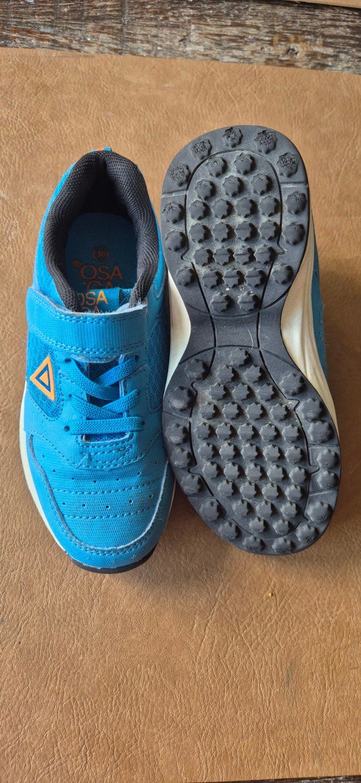 Hockeyschoenen maat 30 - Goede staat, Sport en Fitness, Ophalen of Verzenden, Zo goed als nieuw, Schoenen