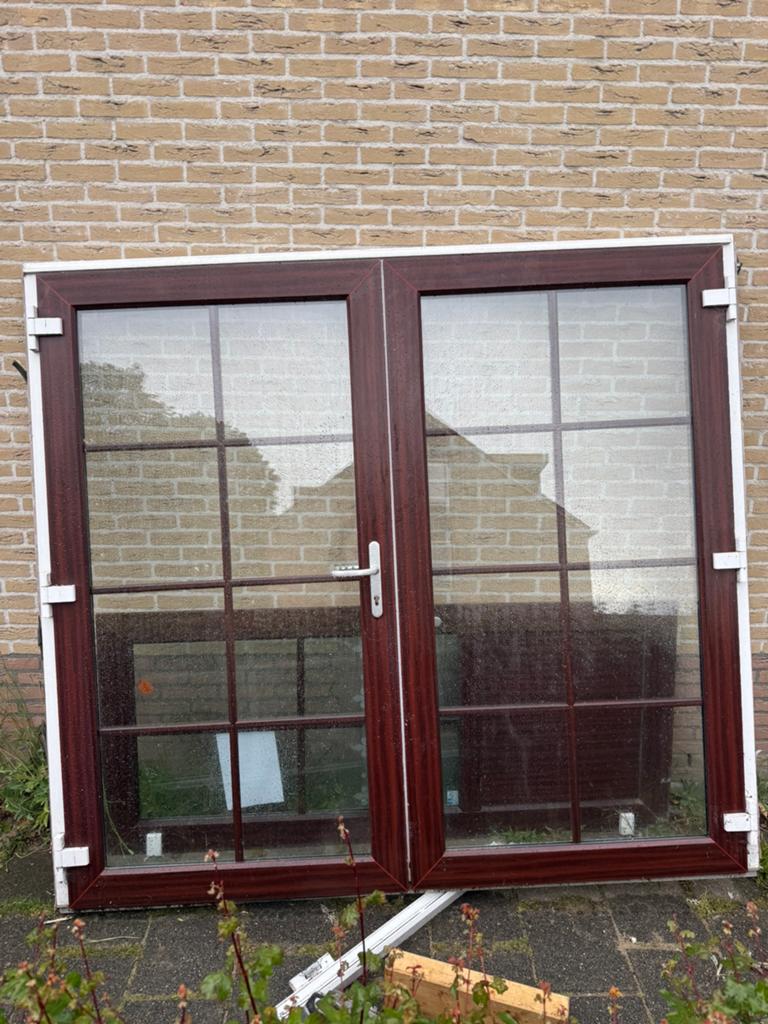 Kunststof kozijn met openslaande tuindeuren, Ophalen, Kunststof, Deurkozijn, 225 cm of meer
