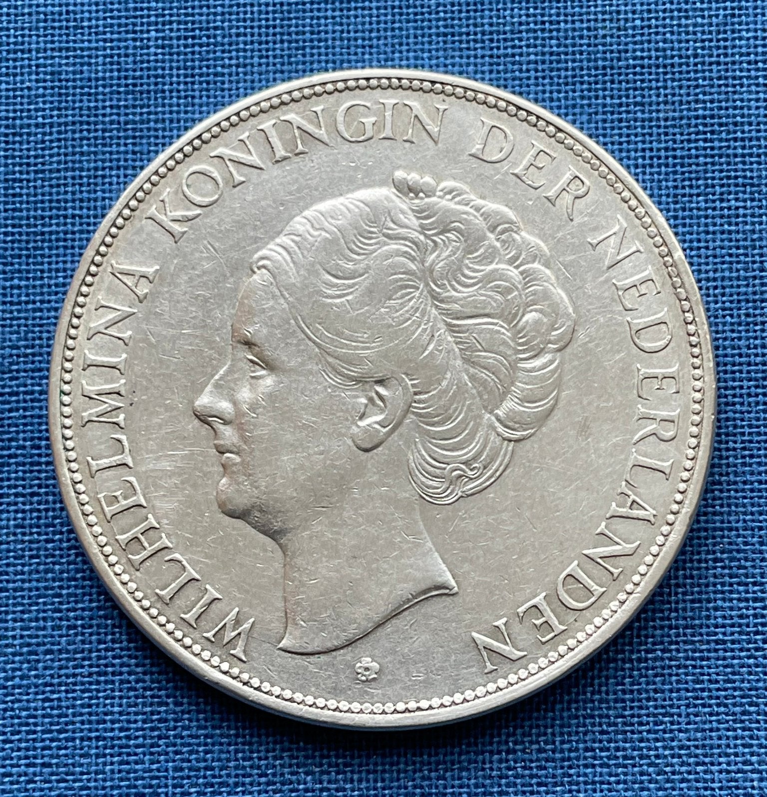 Te Koop 2  1/2 Gulden Wilhelmina jaar 1929 .mooie munt, Verzenden, Zilver, Koningin Wilhelmina, Losse munt