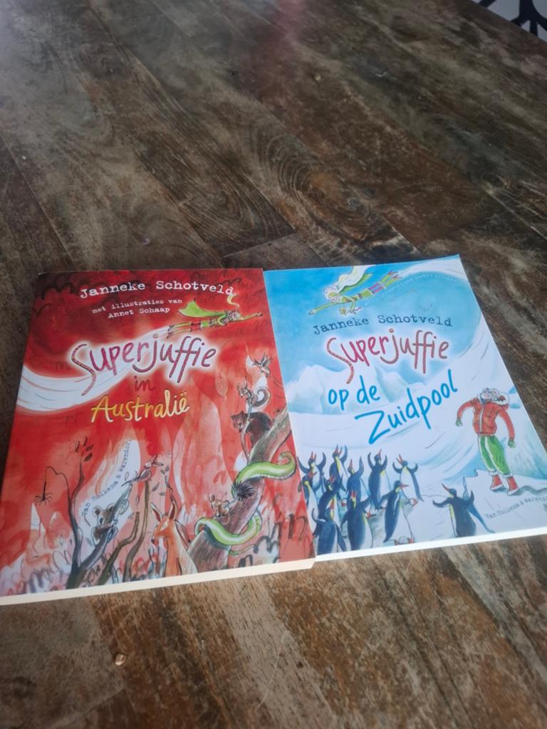 Superjuffie Australië & Zuidpool, Boeken, Ophalen of Verzenden, Gelezen, Janneke Schotveld, Fictie algemeen