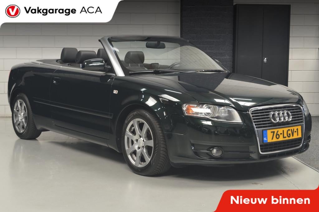 Audi A4 Cabriolet 3.2 FSI Pro Line // LEDER-ALCANTARA // NAV, Auto's, Audi, Gebruikt, Zwart, Cabriolet, 4 stoelen