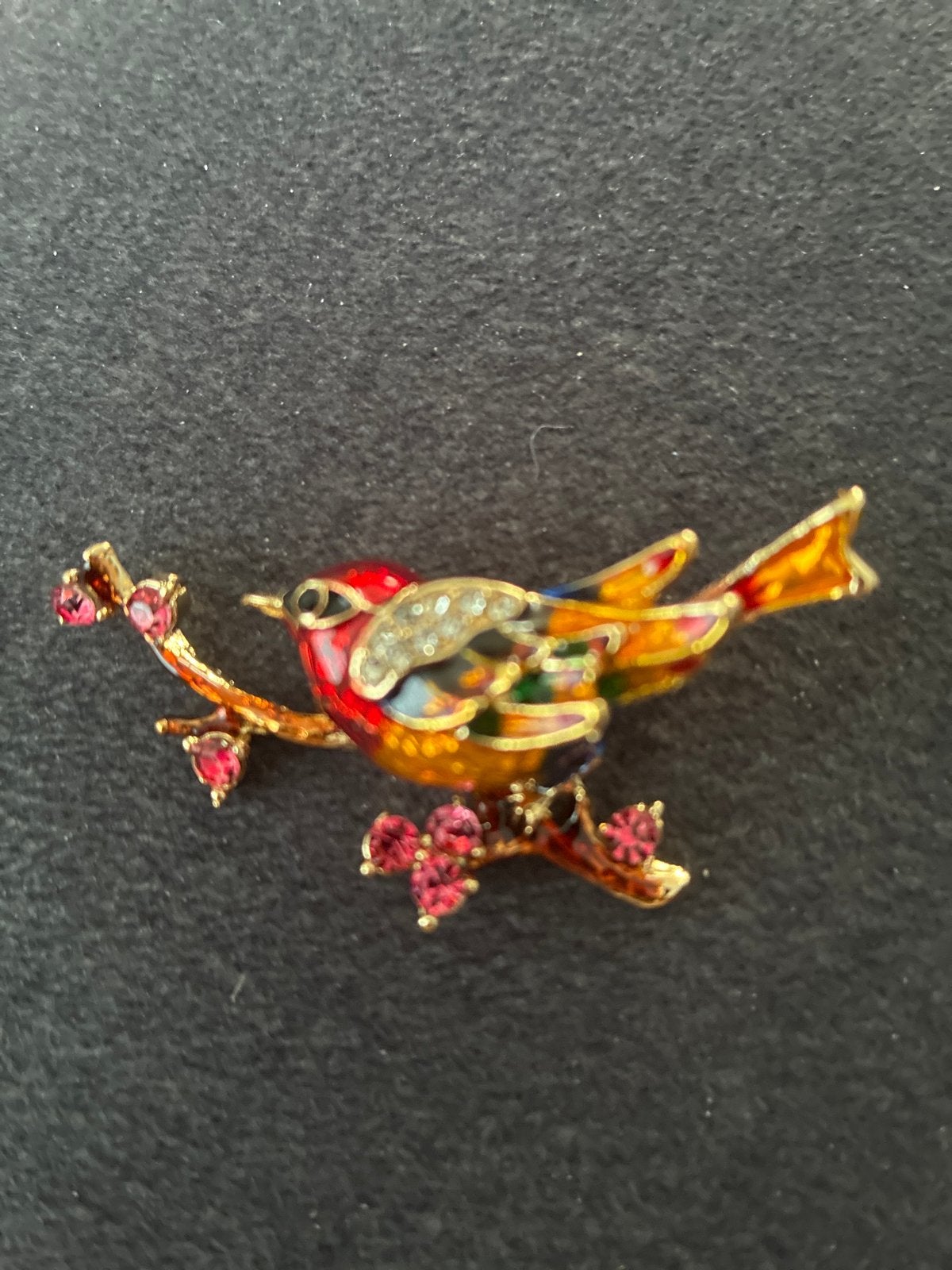 Kleurrijke vogel broche met strass en emaille, Overige materialen, 4 tot 7 cm, Gebruikt, Overige kleuren