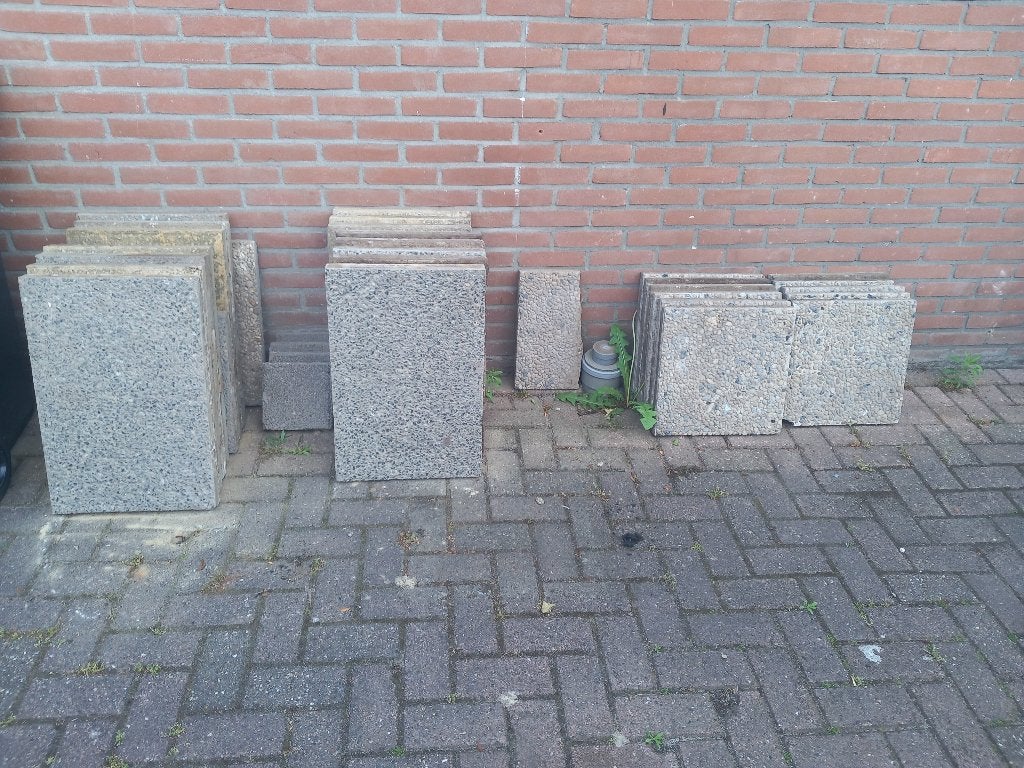 Gratis: Betontegels, Ophalen, Gebruikt, Minder dan 5 m², Beton