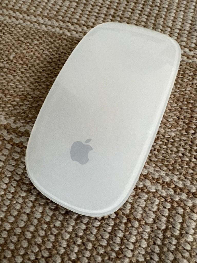 Apple Magic Muis (draadloos), Muis, Ophalen of Verzenden, Zo goed als nieuw, Draadloos