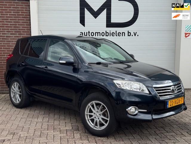Toyota RAV4 2.0 VVTi X-Style 2WD - Dealer onderhouden-Cruise, Auto's, Toyota, Euro 5, Gebruikt, Zwart, 4 cilinders