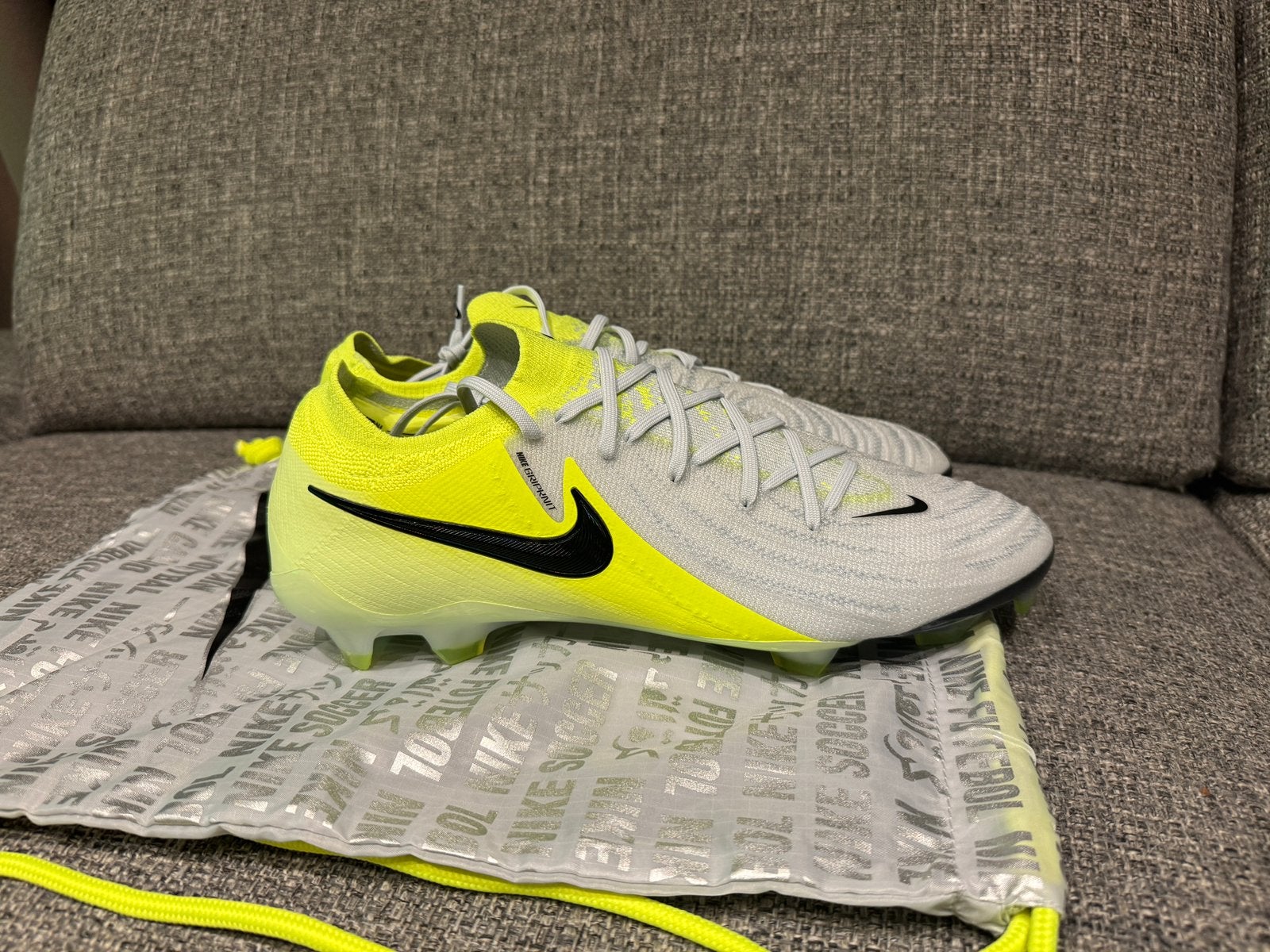 Nike Phantom GX Elite FG maat 45, Sport en Fitness, Voetbal, Maat XS of kleiner, Schoenen, Nieuw, Ophalen of Verzenden