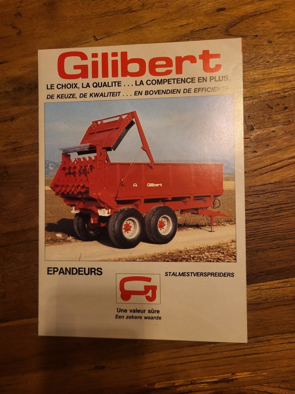 tractor folder Gilibert stalmestverspreiders, Ophalen of Verzenden, Zo goed als nieuw