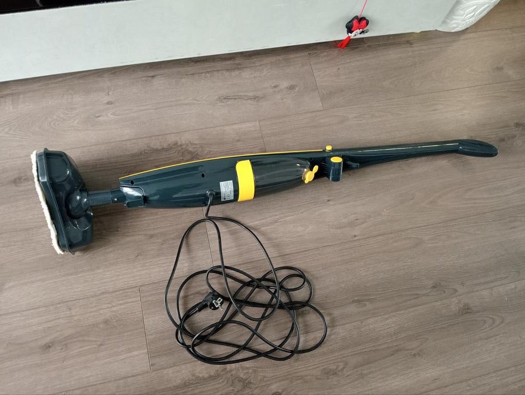 Quigg Vloer Stoomreiniger - Krachtige Reiniging voor Thuis, Witgoed en Apparatuur, Stofzuigers, Ophalen, Gebruikt, 1200 tot 1600 watt