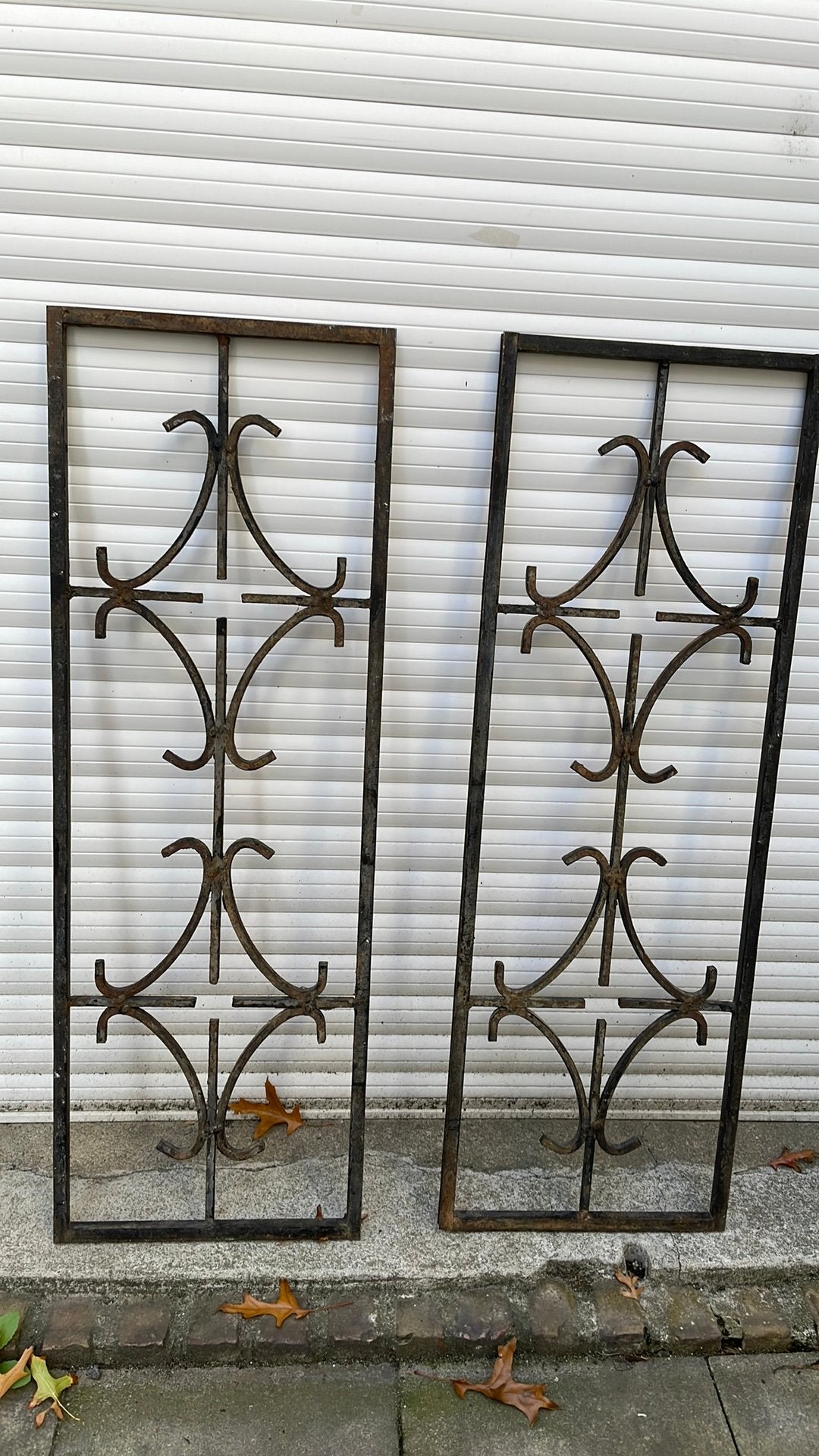 Prachtige set antieke ijzeren raamroosters sierlijke deco, Ophalen of Verzenden
