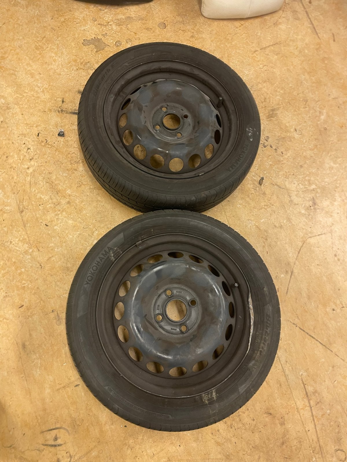 Aygo banden 165/60 R15, Ophalen, Gebruikt