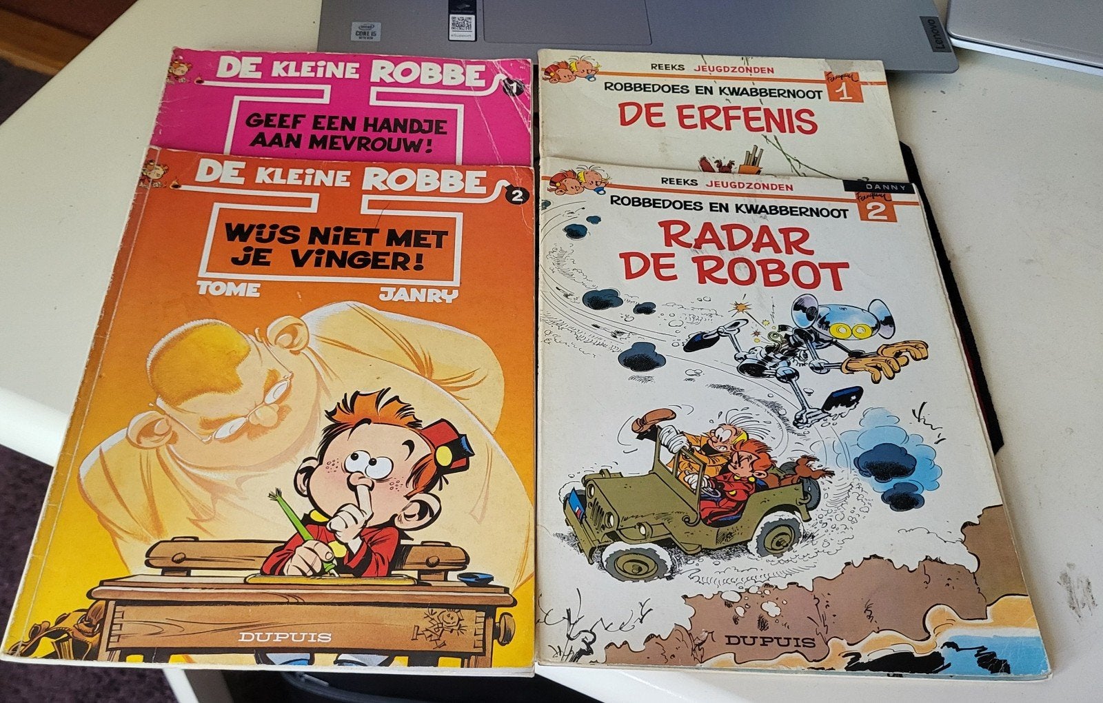 strip verzameling Robbedoes & Kwabbernoot 29 stuks, Meerdere stripboeken, Ophalen, Zo goed als nieuw