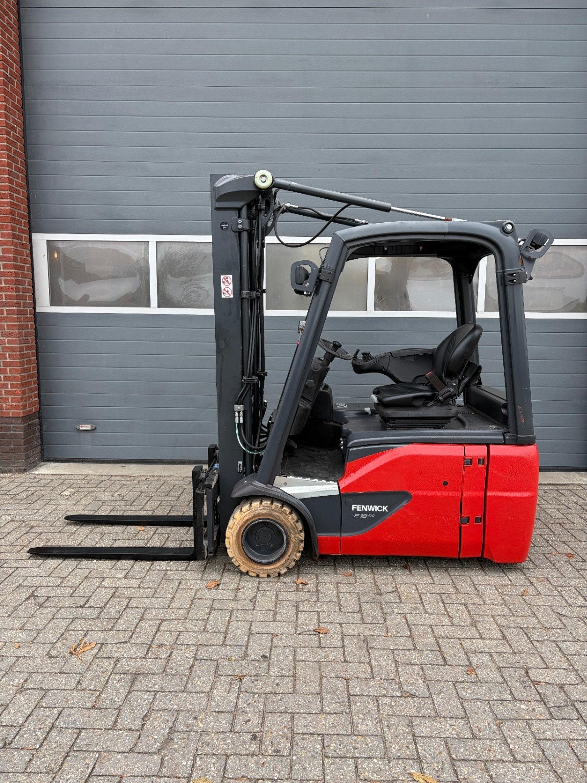 Heftruck Linde 1800 Kg Triplex Sideshift Freelift 2020