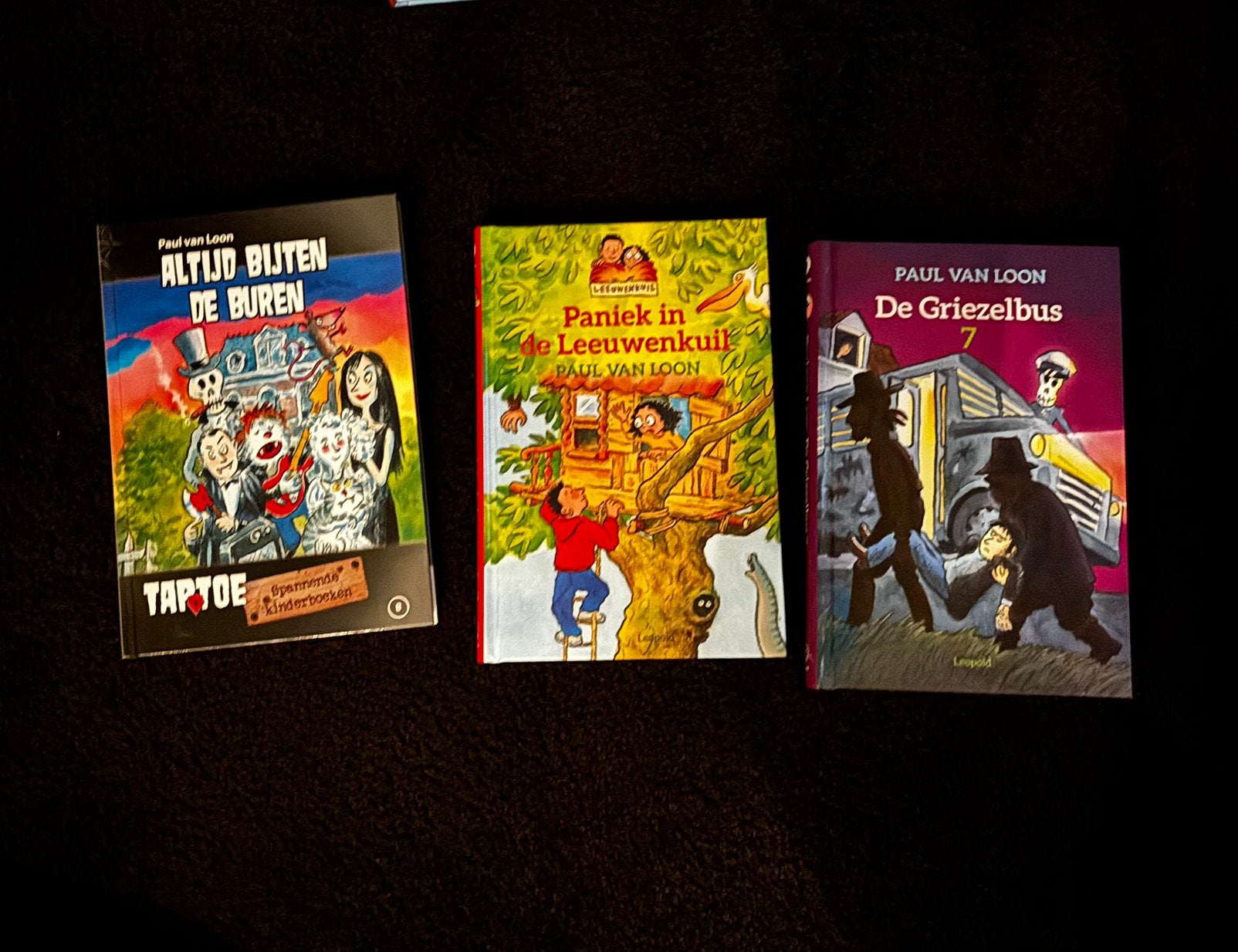 Gratis ophalen kinderboeken paul van loon, Ophalen, Zo goed als nieuw