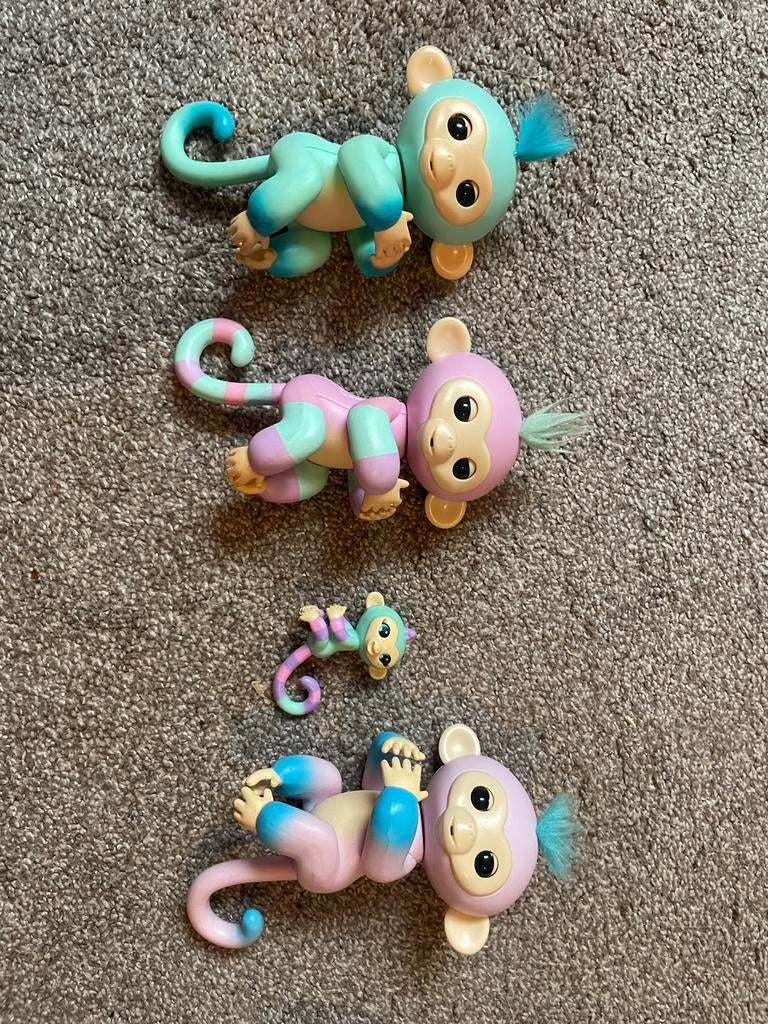 Fingerlings speelgoed aapjes, Ophalen of Verzenden, Zo goed als nieuw