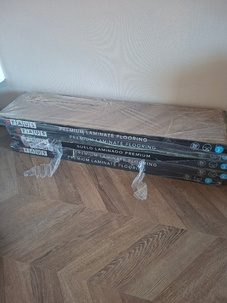 Laminaat, Ophalen, 50 tot 150 cm, Nieuw, 10 m² of meer