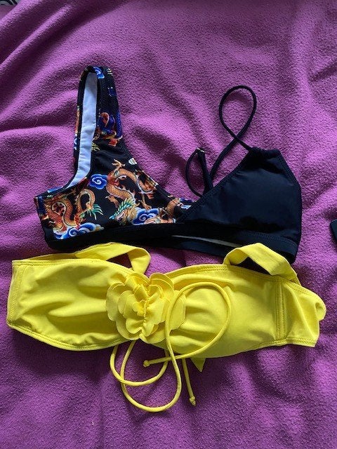 2 bikinitopjes mt 36 (geel, livera) en mt 38 (zwart, shein), Ophalen of Verzenden, Zo goed als nieuw, Zwart, Bikini