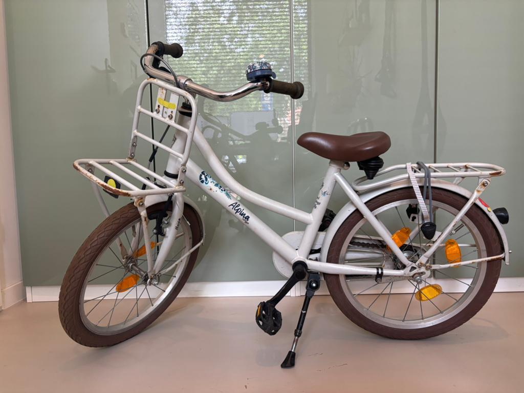 Alpina cargo meisjesfiets 18 inch, Fietsen en Brommers, Ophalen of Verzenden, Gebruikt, Velgrem, 16 tot 20 inch