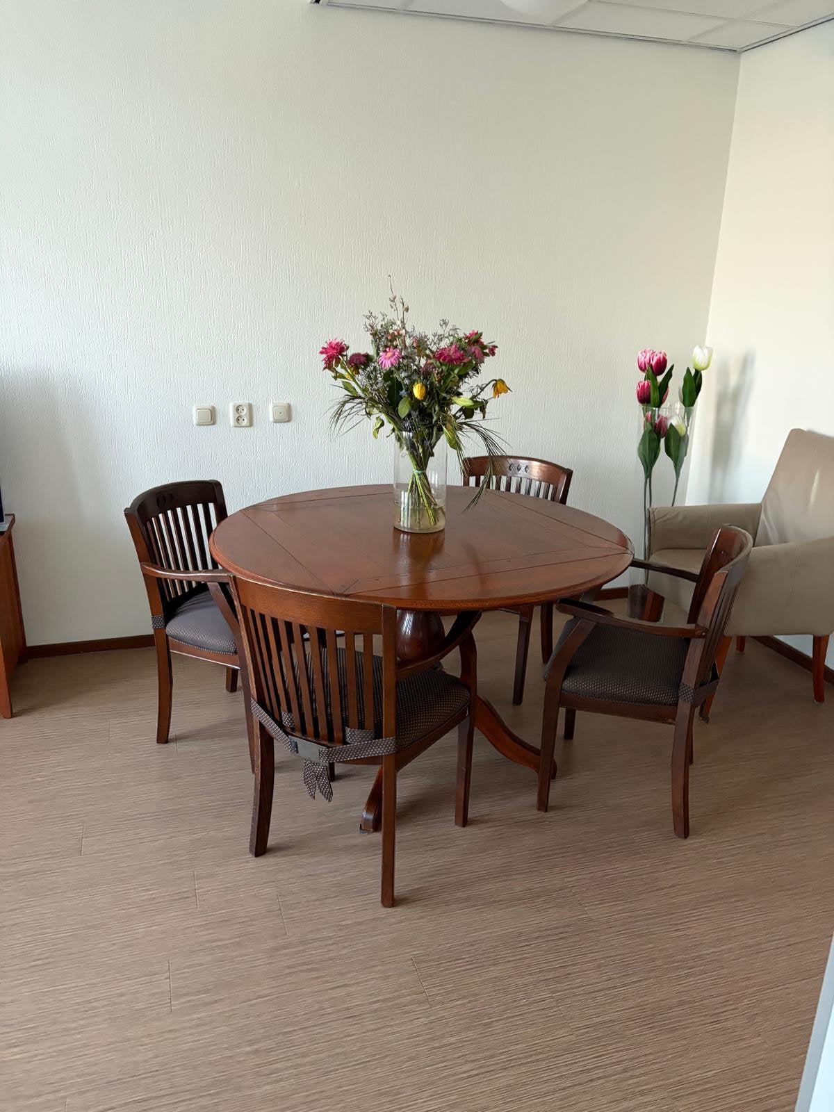 Te koop, mooie massief houten eetkamer set, Huis en Inrichting, Tafels | Eettafels, Ophalen, Gebruikt