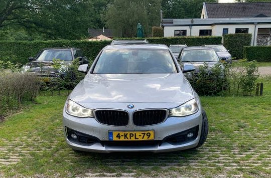 BMW 3-Serie GT 328I Aut8 2013 Grijs - Pano, 360, leather, Auto's, Automaat, 745 kg, Zwart, 4 cilinders